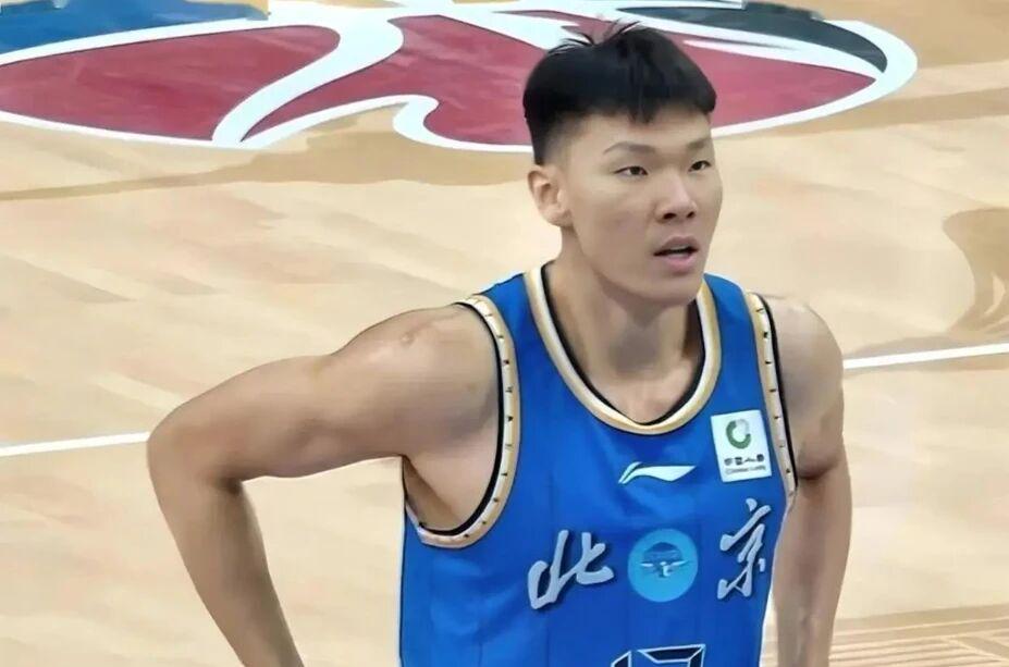 悟空体育詹姆斯还是那么受欢迎！富保罗：有10