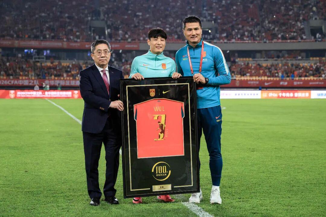 吸粉，佛得角门将沃齐尼亚在零封西班牙后社媒粉丝暴涨超150万